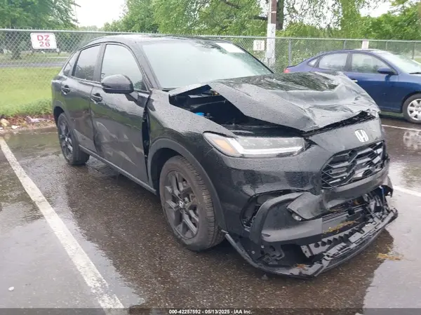3CZRZ2H54SM731498 2025 HONDA HR-V - Image 1