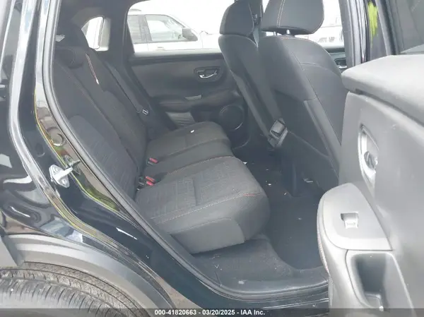 3CZRZ2H55PM704446 2023 HONDA HR-V - Image 8