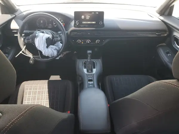3CZRZ2H55RM736185 2024 HONDA HR-V - Image 8