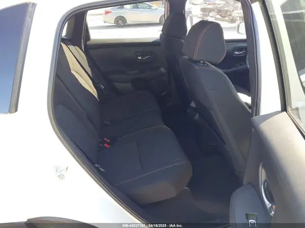 3CZRZ2H55RM752063 2024 HONDA HR-V - Image 8