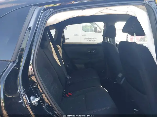 3CZRZ2H55RM767839 2024 HONDA HR-V - Image 8