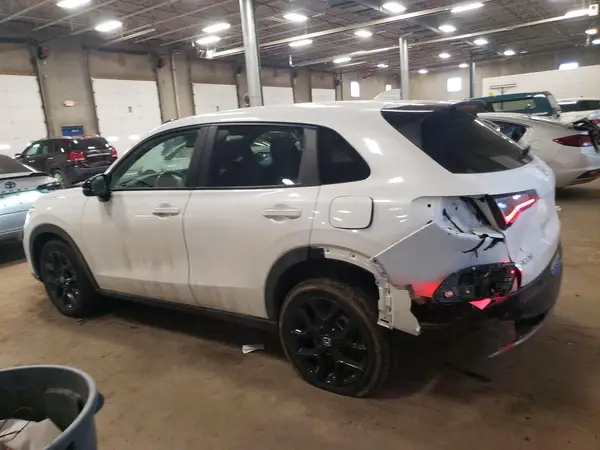 3CZRZ2H55RM785645 2024 HONDA HR-V - Image 2