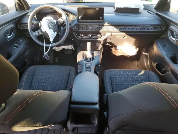 3CZRZ2H55SM701068 2025 HONDA HR-V - Image 8