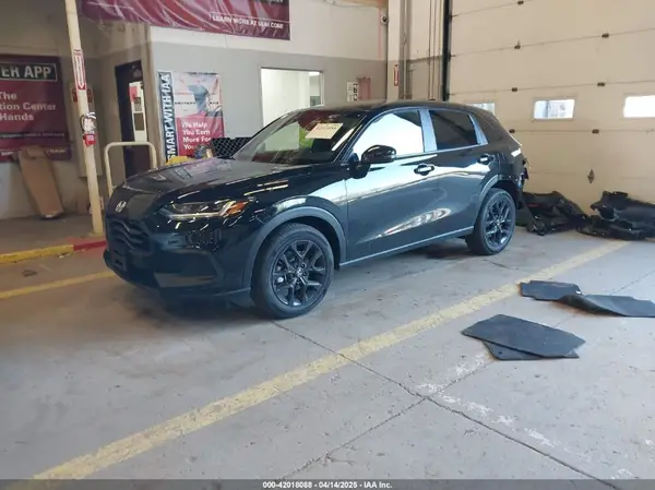 3CZRZ2H55SM749671 2025 HONDA HR-V - Image 2