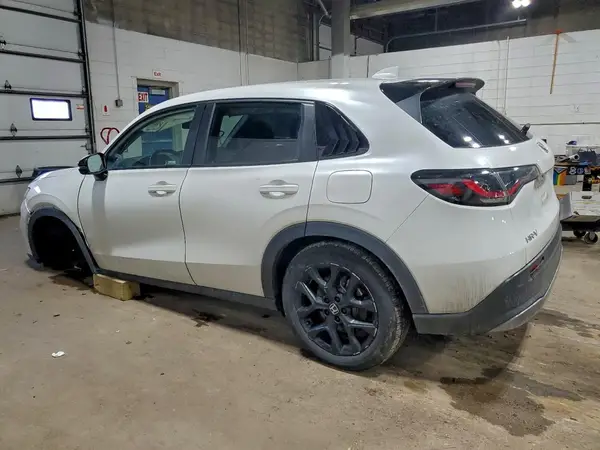 3CZRZ2H56RM725261 2024 HONDA HR-V - Image 2