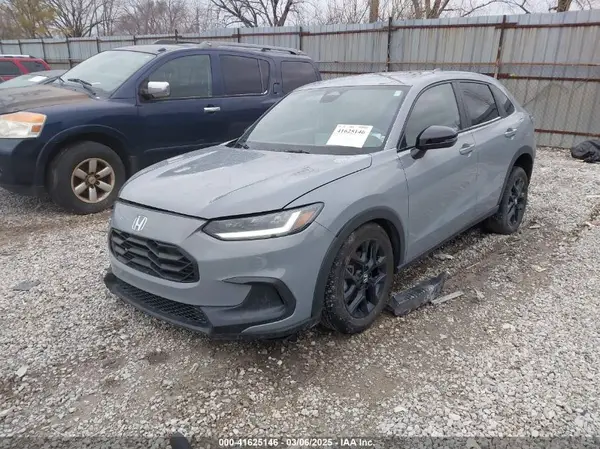 3CZRZ2H56RM734803 2024 HONDA HR-V - Image 2