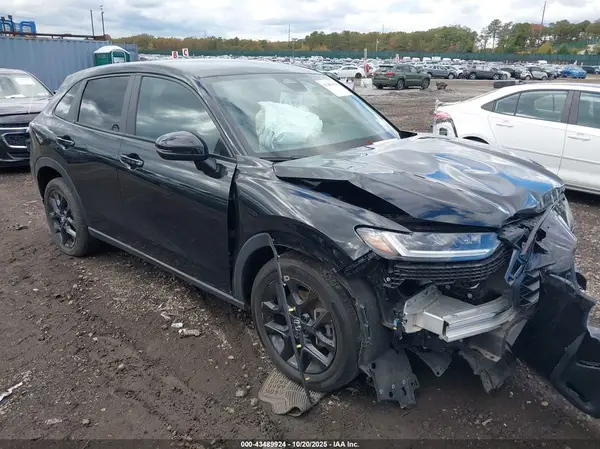 3CZRZ2H56RM738429 2024 HONDA HR-V - Image 1