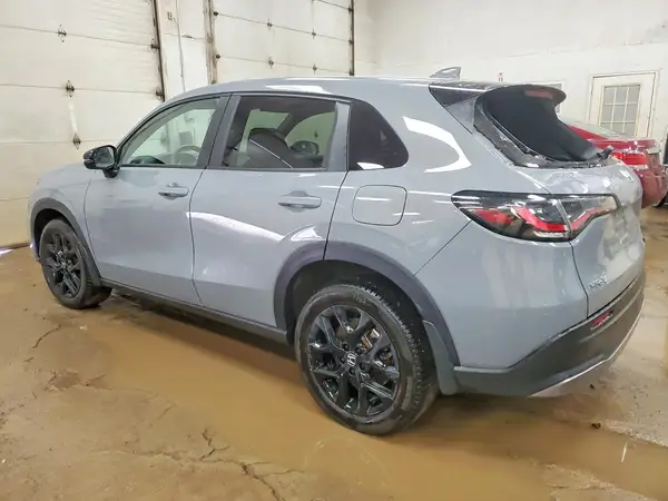 3CZRZ2H56RM758910 2024 HONDA HR-V - Image 2
