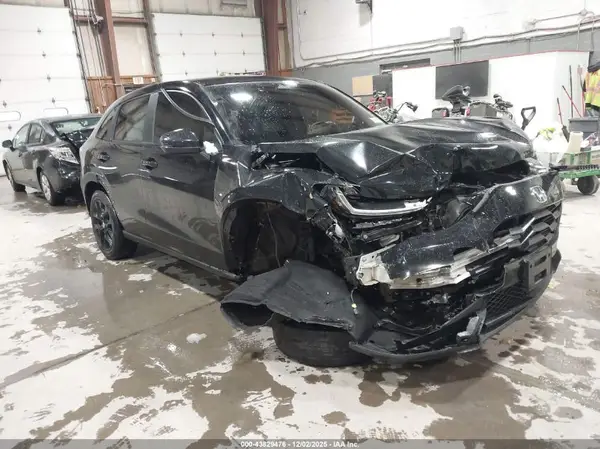 3CZRZ2H56RM760057 2024 HONDA HR-V - Image 1