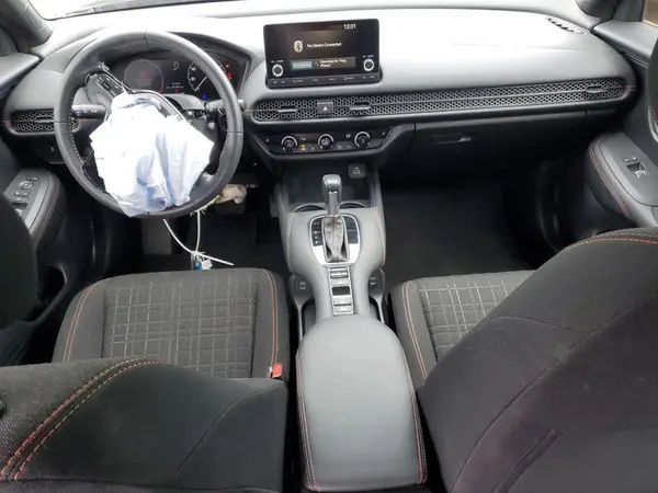 3CZRZ2H57RM702068 2024 HONDA HR-V - Image 8