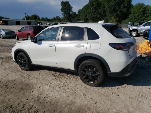 3CZRZ2H57RM712759 2024 HONDA HR-V - Image 2