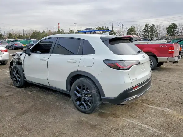 3CZRZ2H57RM738519 2024 HONDA HR-V - Image 2