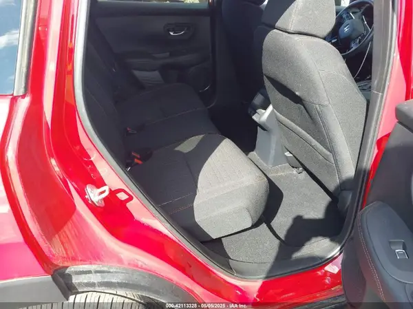 3CZRZ2H57RM748712 2024 HONDA HR-V - Image 8