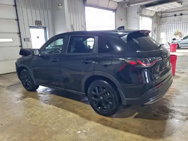 3CZRZ2H57RM752338 2024 HONDA HR-V - Image 2