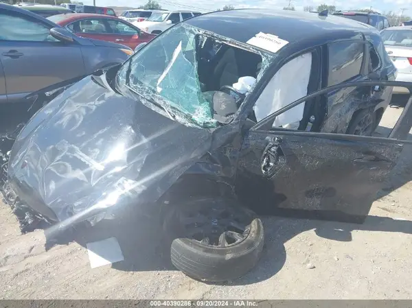 3CZRZ2H57RM754073 2024 HONDA HR-V - Image 2