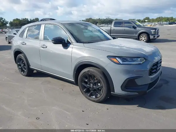 3CZRZ2H57RM767082 2024 HONDA HR-V - Image 1