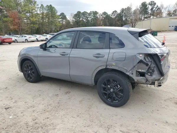 3CZRZ2H58RM740831 2024 HONDA HR-V - Image 2