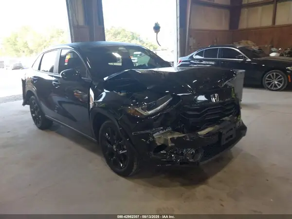 3CZRZ2H58RM744880 2024 HONDA HR-V - Image 1