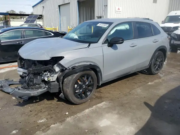 3CZRZ2H58RM747889 2024 HONDA HR-V - Image 1