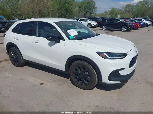 3CZRZ2H58RM754017 2024 HONDA HR-V - Image 1