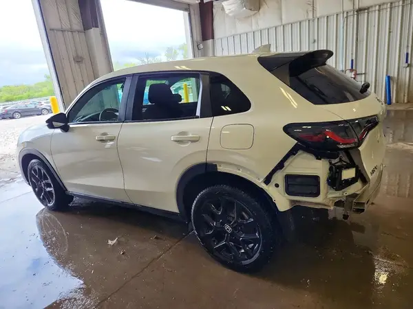 3CZRZ2H58RM763980 2024 HONDA HR-V - Image 2