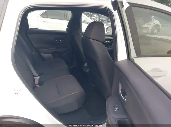 3CZRZ2H58SM782079 2025 HONDA HR-V - Image 8