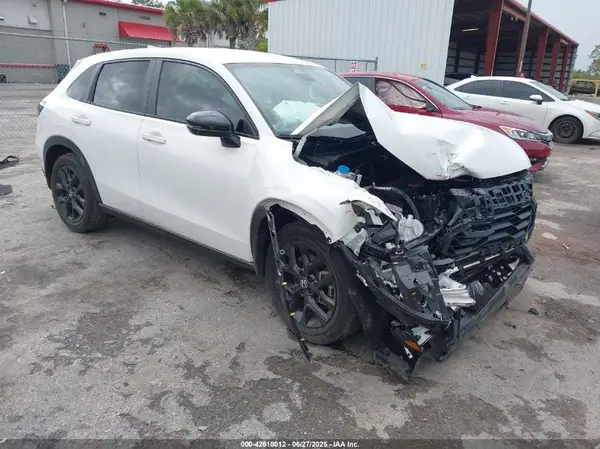 3CZRZ2H59RM725187 2024 HONDA HR-V - Image 1