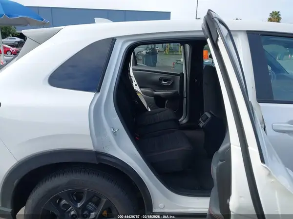 3CZRZ2H59RM781436 2024 HONDA HR-V - Image 8