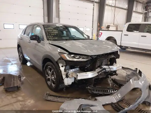 3CZRZ2H5XPM104988 2023 HONDA HR-V - Image 1