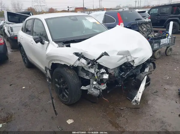 3CZRZ2H5XRM700315 2024 HONDA HR-V - Image 1