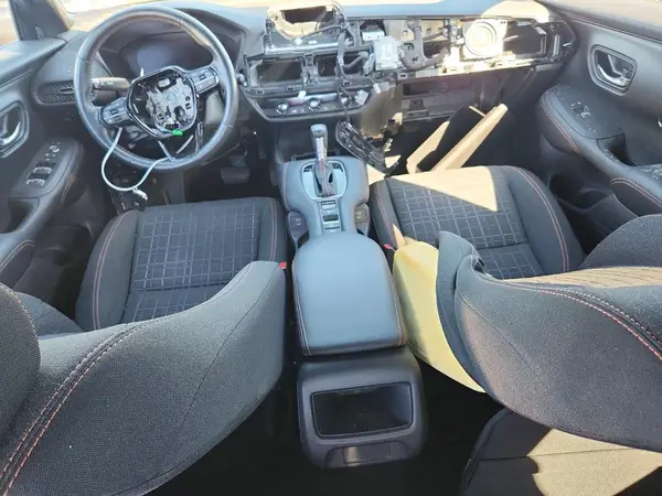 3CZRZ2H5XRM702985 2024 HONDA HR-V - Image 8