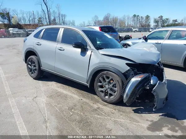 3CZRZ2H5XSM742795 2025 HONDA HR-V - Image 1