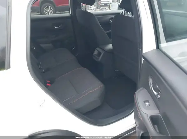 3CZRZ2H5XTM702086 2026 HONDA HR-V - Image 8
