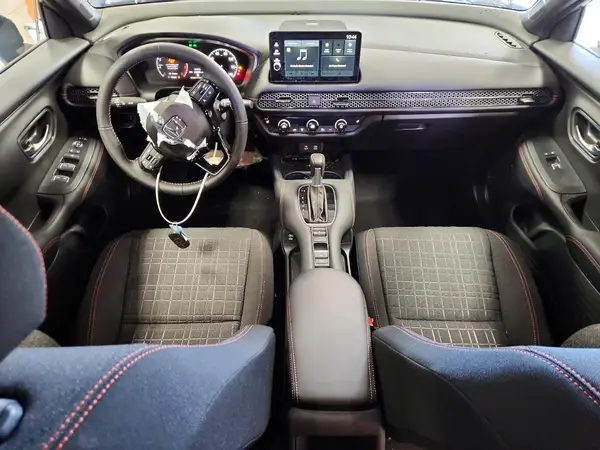 3CZRZ2H5XTM778990 2026 HONDA HR-V - Image 8
