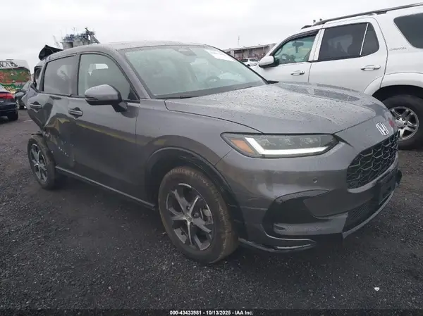 3CZRZ2H70SM728227 2025 HONDA HR-V - Image 1