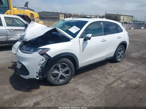 3CZRZ2H70SM752835 2025 HONDA HR-V - Image 2