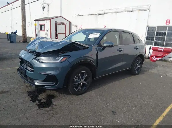 3CZRZ2H70SM762409 2025 HONDA HR-V - Image 2