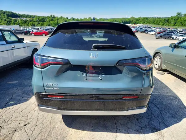 2027 HONDA HR-V auction photo 6