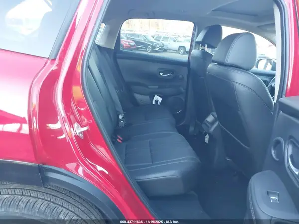 3CZRZ2H71SM758773 2025 HONDA HR-V - Image 8