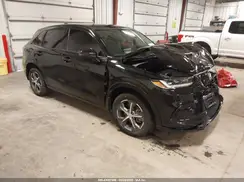 3CZRZ2H72RM737439 2024 HONDA HR-V