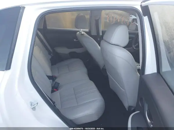 3CZRZ2H72SM752822 2025 HONDA HR-V - Image 8