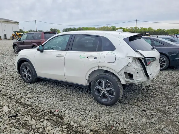 3CZRZ2H73SM713673 2025 HONDA HR-V - Image 2