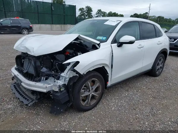 3CZRZ2H73SM716007 2025 HONDA HR-V - Image 2