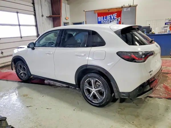 3CZRZ2H74RM712008 2024 HONDA HR-V - Image 2