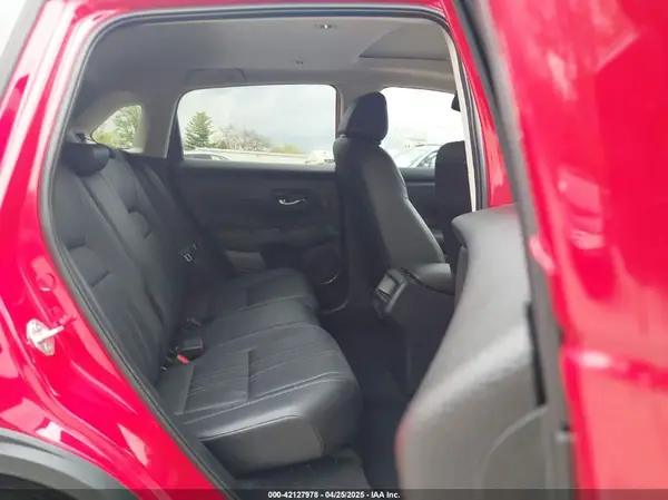 3CZRZ2H74RM735269 2024 HONDA HR-V - Image 8
