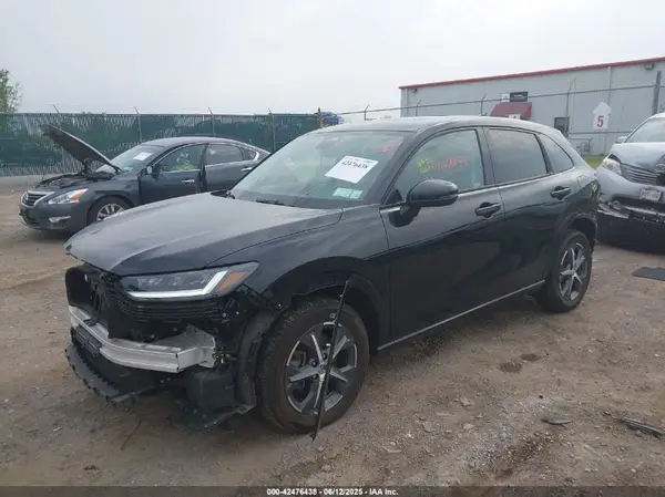 3CZRZ2H75RM716780 2024 HONDA HR-V - Image 2