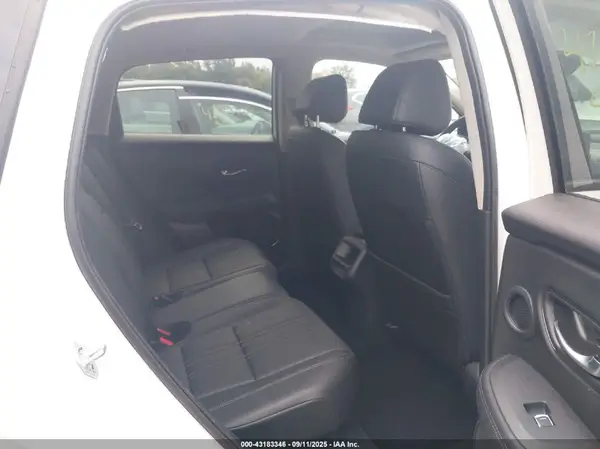 3CZRZ2H75SM778024 2025 HONDA HR-V - Image 8