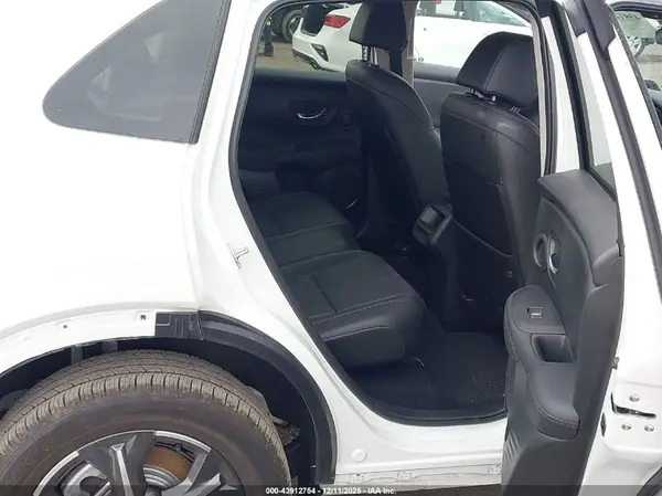 3CZRZ2H75SM789962 2025 HONDA HR-V - Image 8