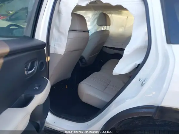 3CZRZ2H76SM711111 2025 HONDA HR-V - Image 8