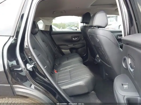 3CZRZ2H77PM727812 2023 HONDA HR-V - Image 8